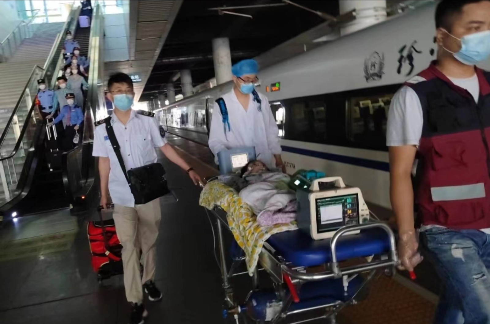 平顺县高铁转运公司